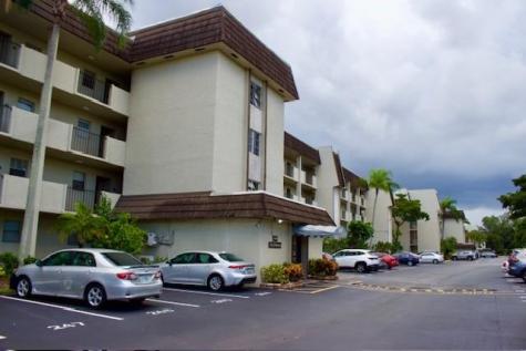 6080 NW 44th Street Lauderhill FL 33319