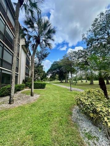 6080 NW 44th Street Lauderhill FL 33319