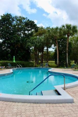 6080 NW 44th Street Lauderhill FL 33319