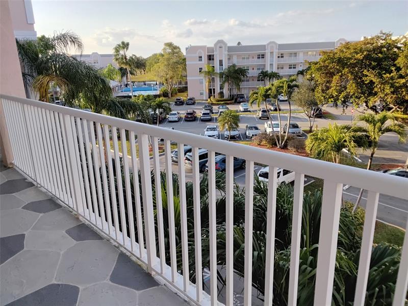 2580 NW 103rd Avenue Sunrise FL 33322