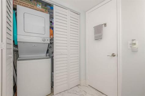 701 SW 128th Avenue Pembroke Pines FL 33027
