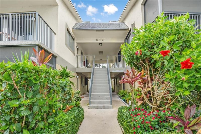 632 Trace Circle Deerfield Beach FL 33441