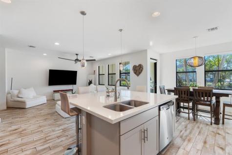 12512 NW 32 Manor Sunrise FL 33323