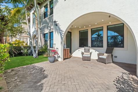 12512 NW 32 Manor Sunrise FL 33323