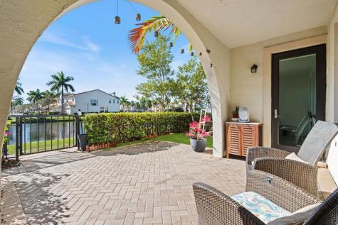 12512 NW 32 Manor Sunrise FL 33323