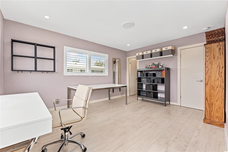 2400 NE 36th Street Lighthouse Point FL 33064