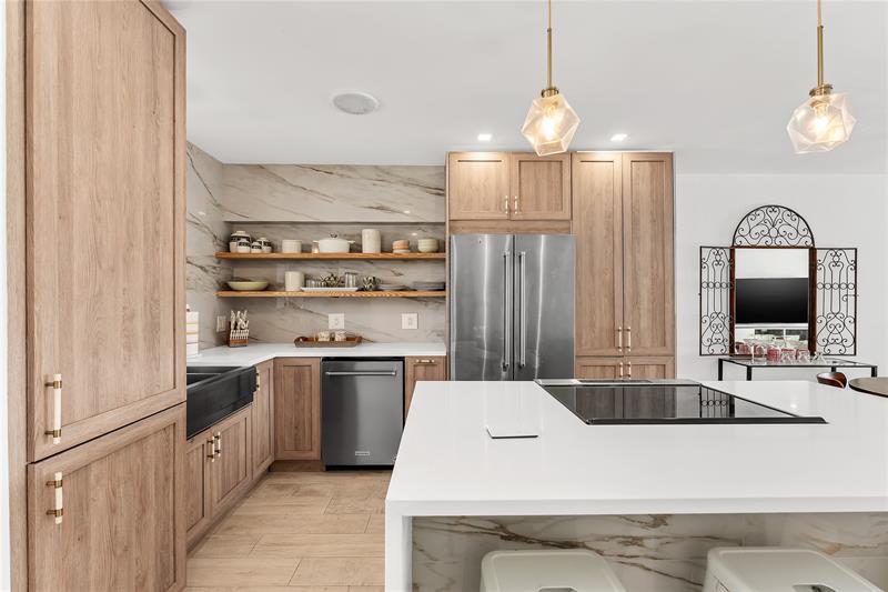 2400 NE 36th Street Lighthouse Point FL 33064