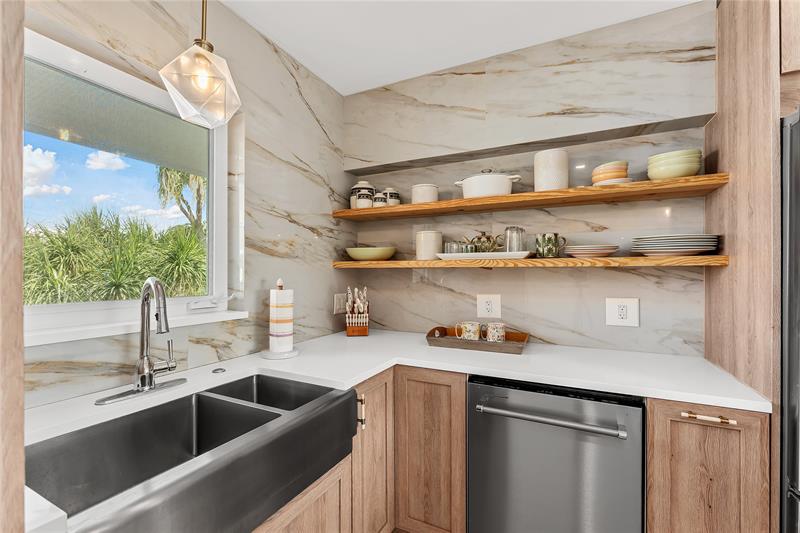 2400 NE 36th Street Lighthouse Point FL 33064