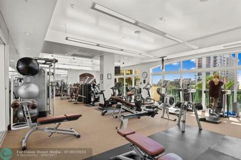 411 N New River Drive Fort Lauderdale FL 33301