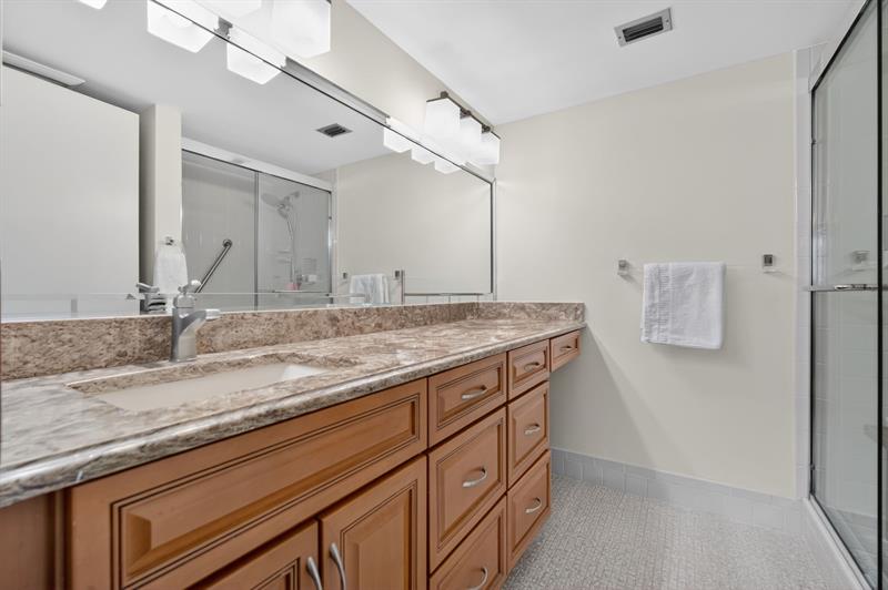 6866 Huntington Lane Delray Beach FL 33446