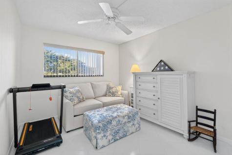 6866 Huntington Lane Delray Beach FL 33446