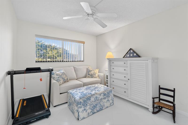 6866 Huntington Lane Delray Beach FL 33446