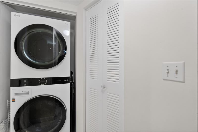 6866 Huntington Lane Delray Beach FL 33446