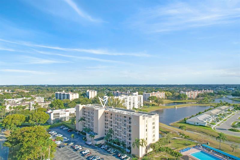 6866 Huntington Lane Delray Beach FL 33446