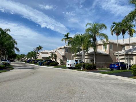 2253 Salerno Circle Weston FL 33327