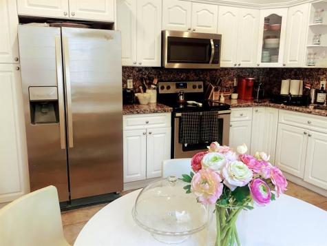 2253 Salerno Circle Weston FL 33327
