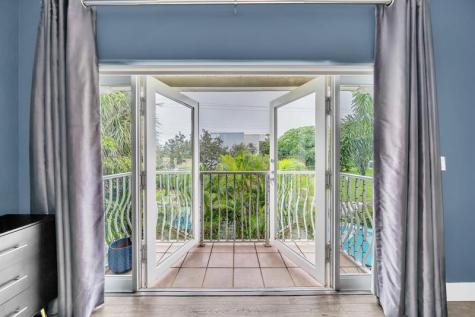 1251 NE 32nd Street Oakland Park FL 33334