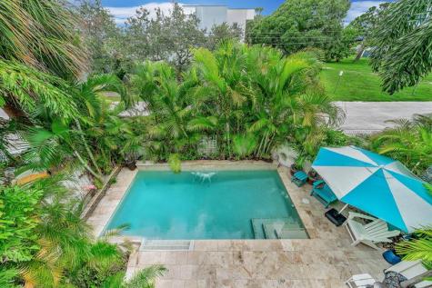 1251 NE 32nd Street Oakland Park FL 33334