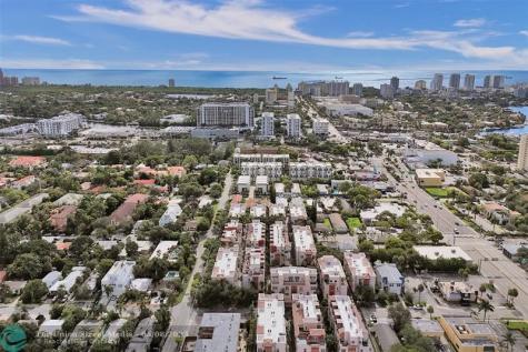 1033 NE 17th Way Fort Lauderdale FL 33304