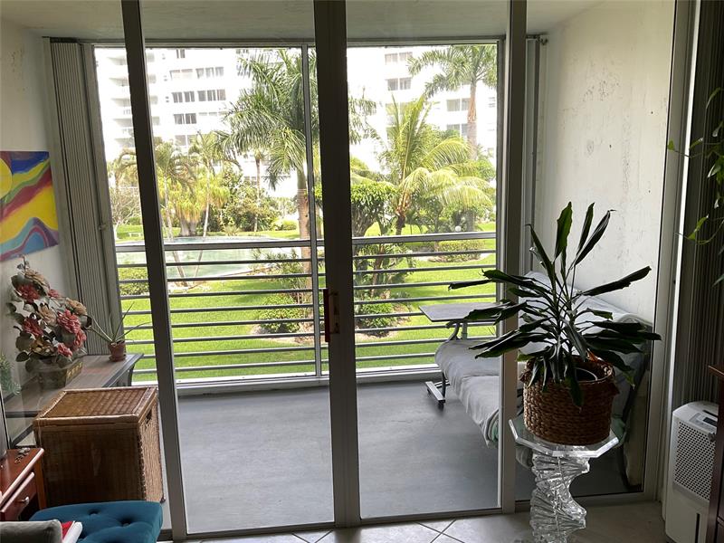 2731 NE 14th Street Causeway Pompano Beach FL 33062