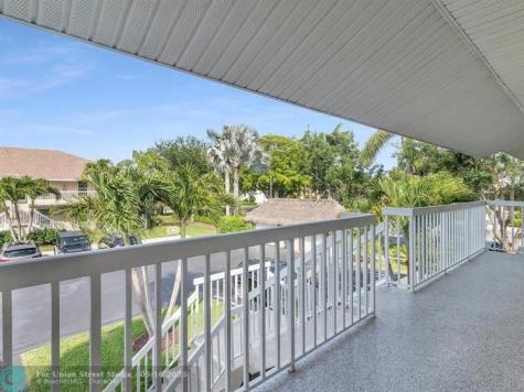 850 Elkhorn Court Marco Island FL 34145