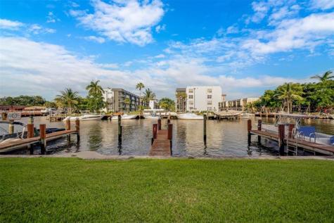 1100 SE 5th Court Pompano Beach FL 33060