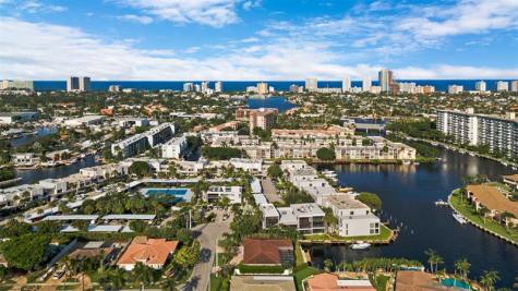 1100 SE 5th Court Pompano Beach FL 33060