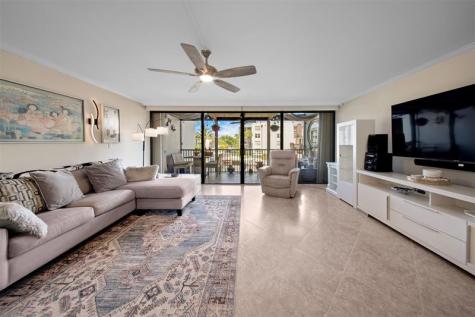 1100 SE 5th Court Pompano Beach FL 33060