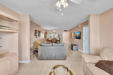 10803 W Clairmont Circle Tamarac FL 33321