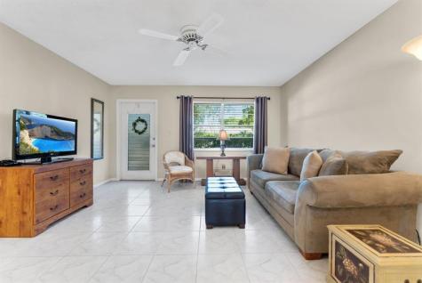 7390 NW 1st Street Margate FL 33063