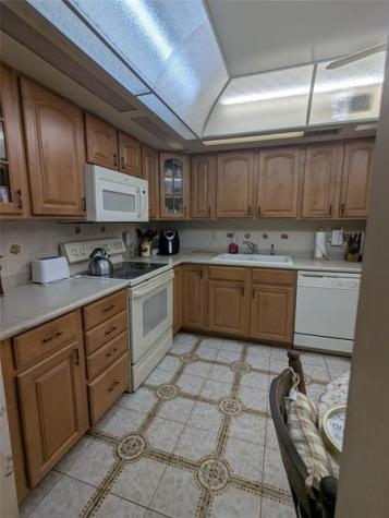 2812 N 46th Avenue Hollywood FL 33021