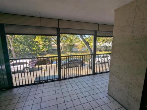 2812 N 46th Avenue Hollywood FL 33021