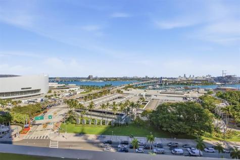 398 NE 5th Street Miami FL 33132