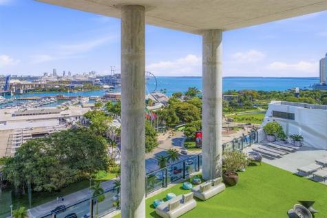 398 NE 5th Street Miami FL 33132