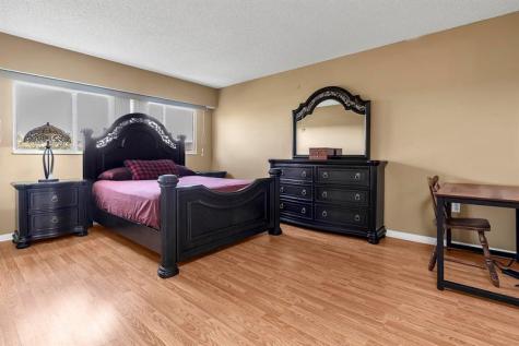 1601 SW 128th Terrace Pembroke Pines FL 33027