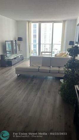 3901 S Ocean Drive Hollywood FL 33019