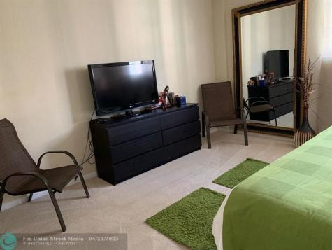 3901 S Ocean Drive Hollywood FL 33019