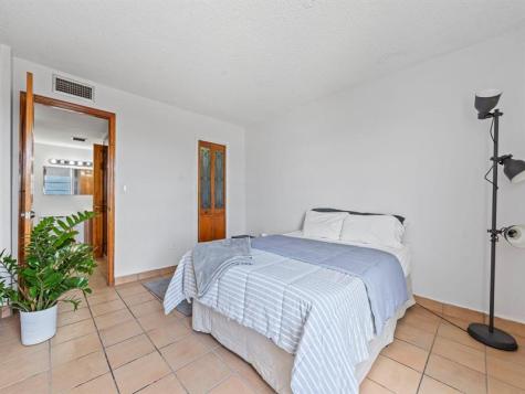310 Fontainebleau Boulevard Miami FL 33172