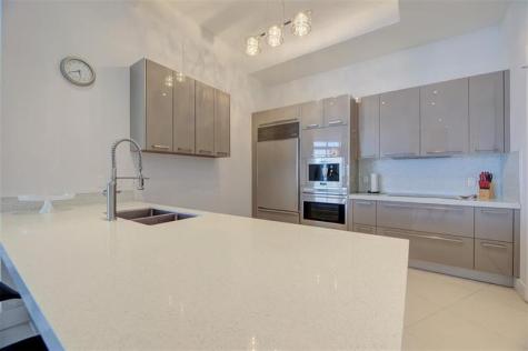 15901 Collins Avenue Sunny Isles Beach FL 33160
