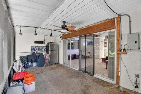 2236 Nova Village Drive Davie FL 33317