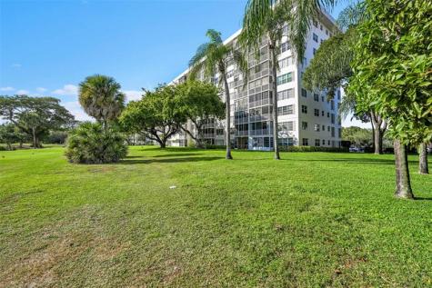 3050 N Palm Aire Drive Pompano Beach FL 33069