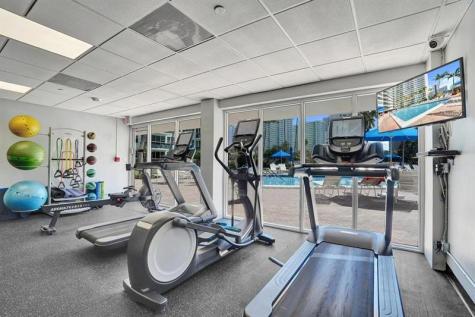 3300 NE 36th Street Fort Lauderdale FL 33308