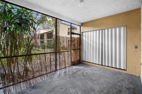 3759 Cocoplum Circle Pompano Beach FL 33063