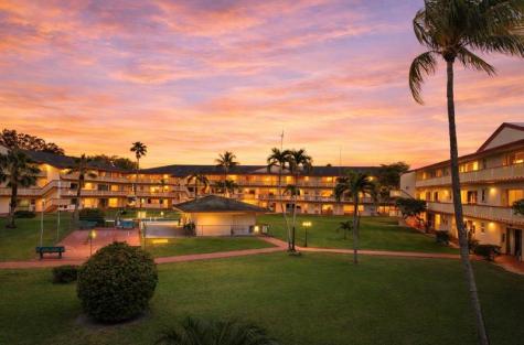 5300 Washington Street Hollywood FL 33021