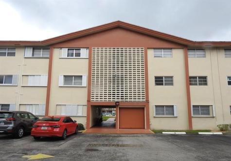 5300 Washington Street Hollywood FL 33021