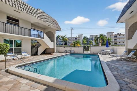 55 SE 14th Street Boca Raton FL 33432