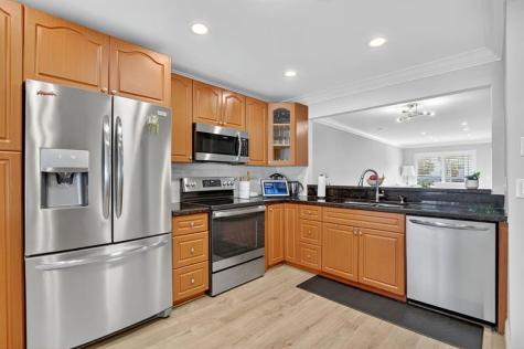 55 SE 14th Street Boca Raton FL 33432