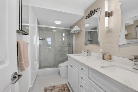 899 Jeffery Street Boca Raton FL 33487