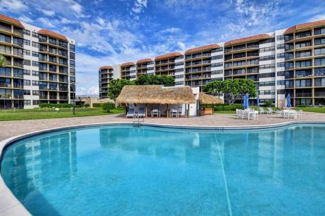 899 Jeffery Street Boca Raton FL 33487