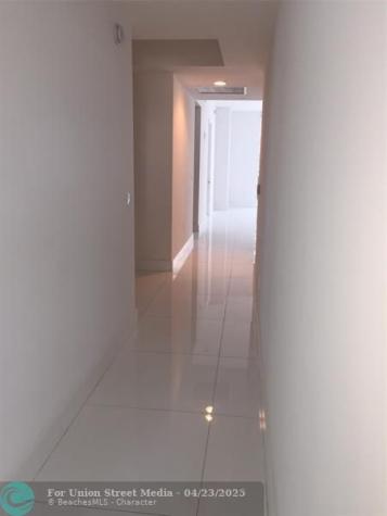 16001 Collins Avenue Sunny Isles Beach FL 33160